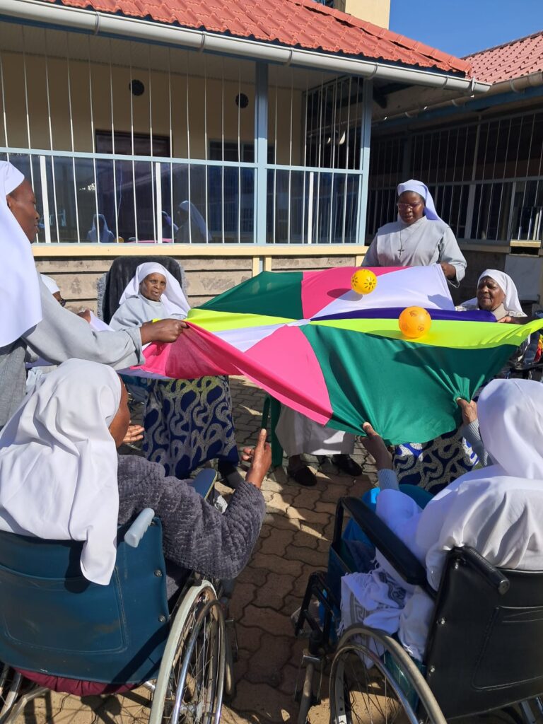 DIMENTIA CARE ACTIVITIES